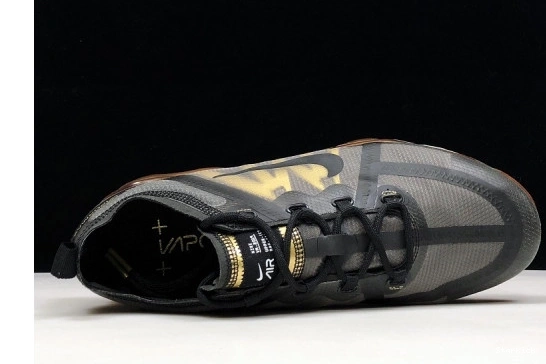 AR6631-002 METALLIC 2019 VAPORMAX AIR GOLD BLACK 0306